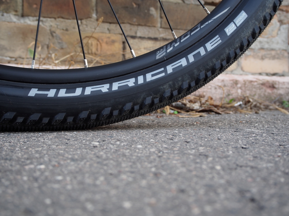 schwalbe hurricane